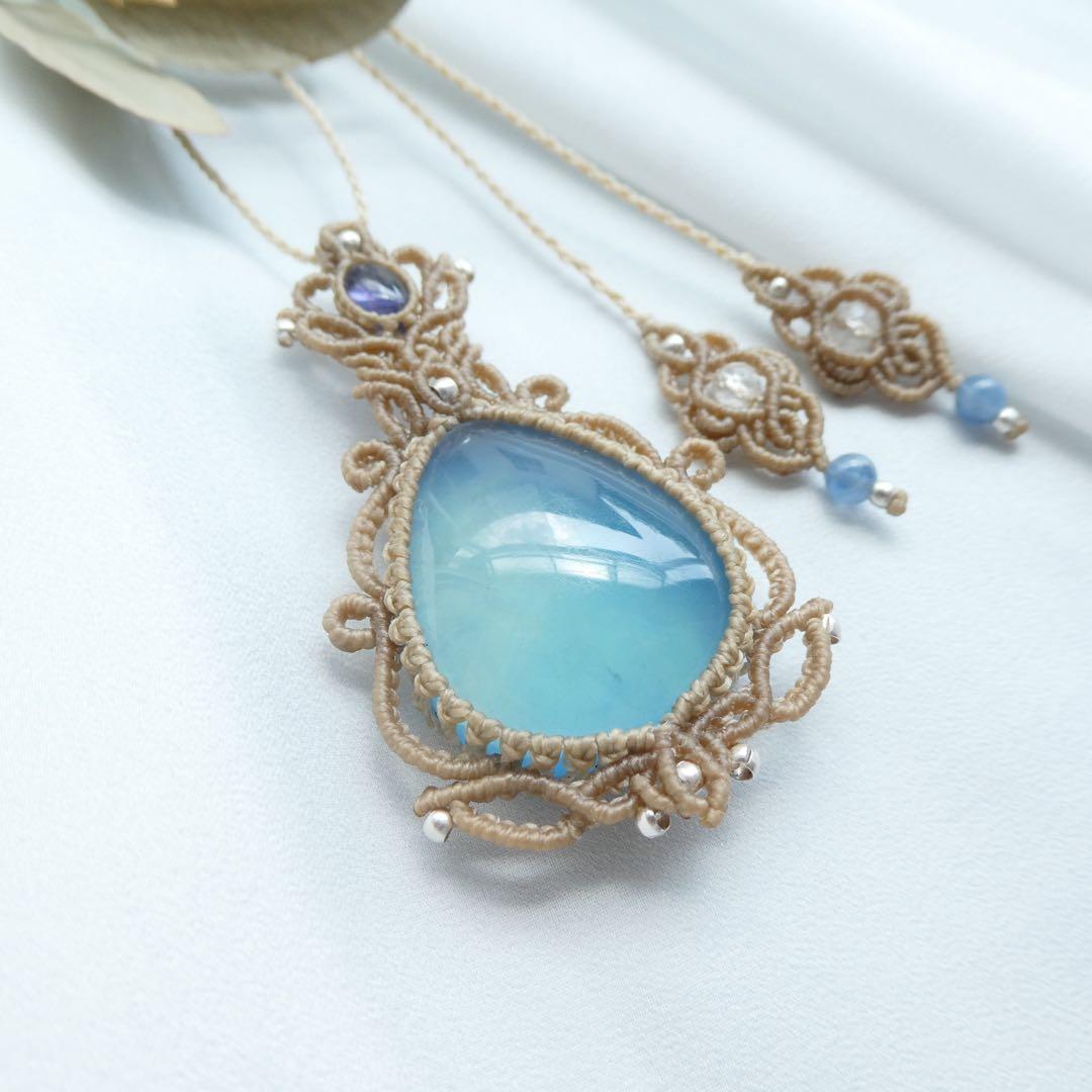 アクアマリン・アイオライトのマクラメネックレス