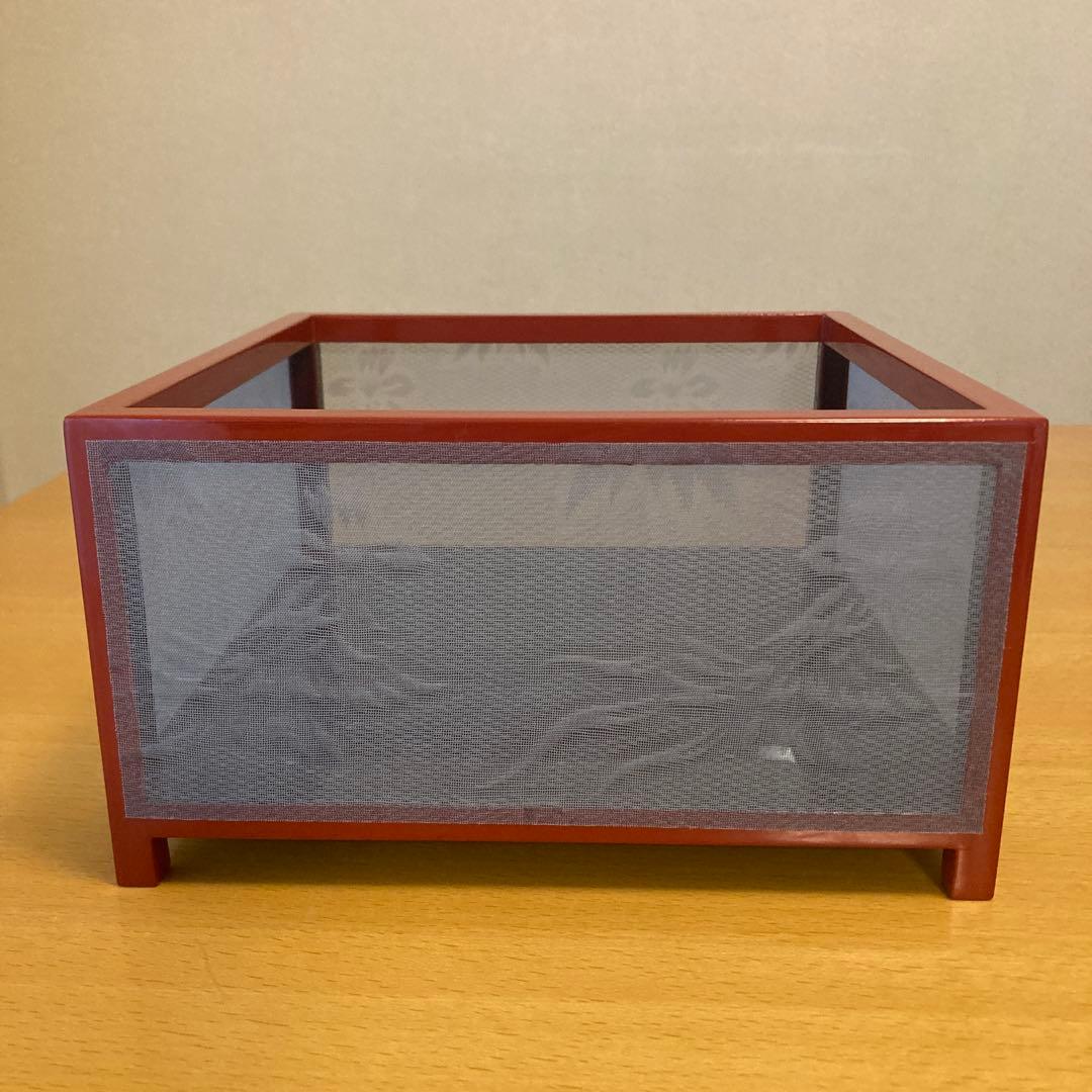 茶道具 圓能斎好 蛍籠 炭斗 内側朱 鳳凰透し 紙箱