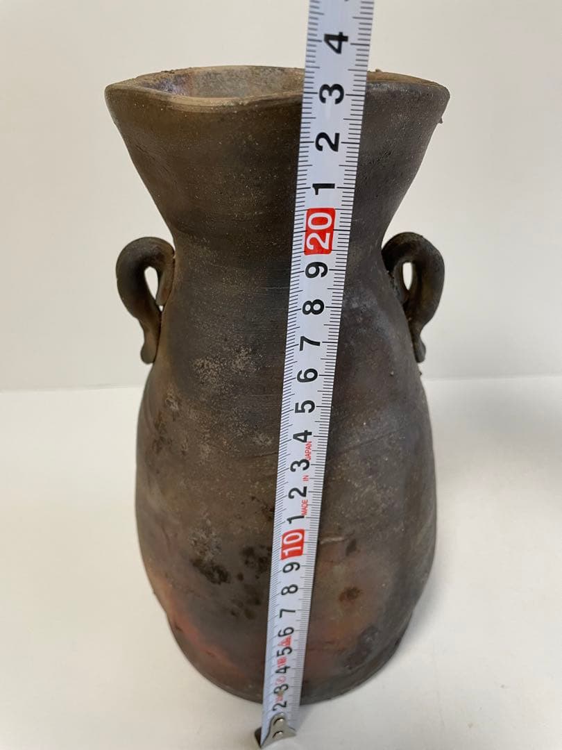 【日幡光顕】　備前焼　花入　花瓶　一輪挿し　飾り物　置物