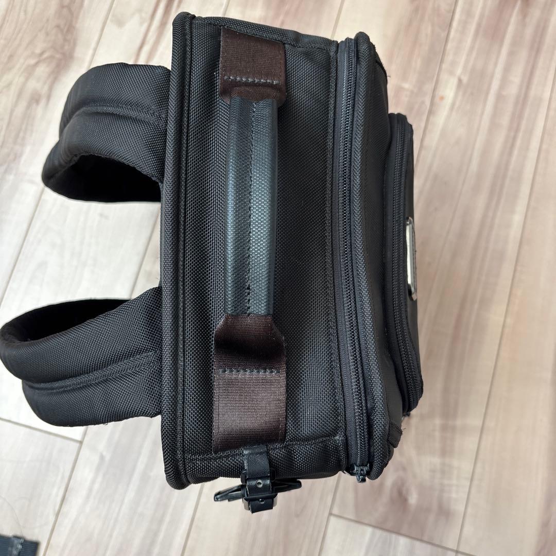 TUMI ALPHA3スリムエクスパンダブルバッグパック黒