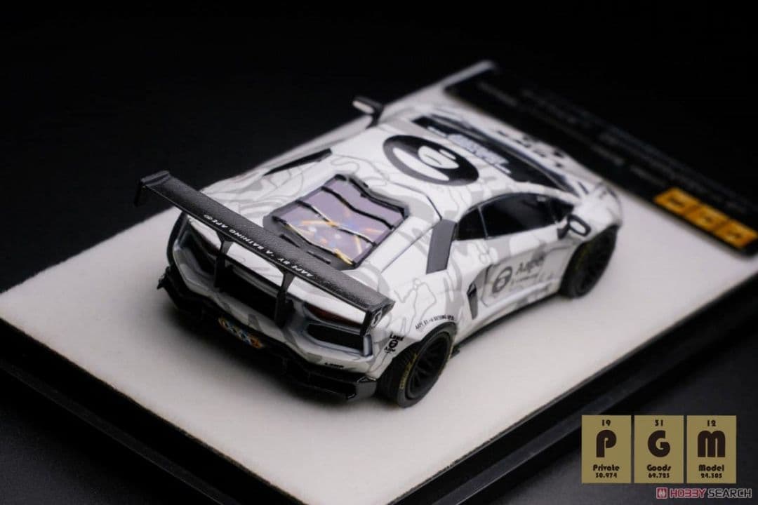 PGM 1/64 LP700 ランボルギーニ アバンタドール LAMBORGHI