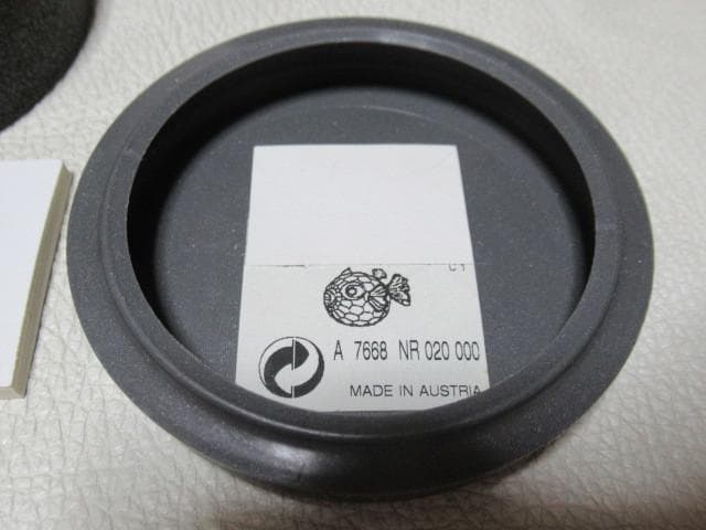 未使用 希少 2000年廃盤品 定価2万◆スワロフスキー『フグ』5282028