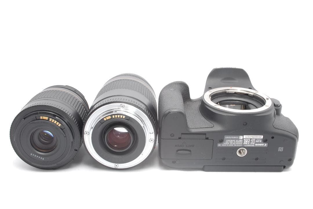 初売り✨Canon Kiss X8i ダブル✨Wi-Fi搭載✨高画質・高性能