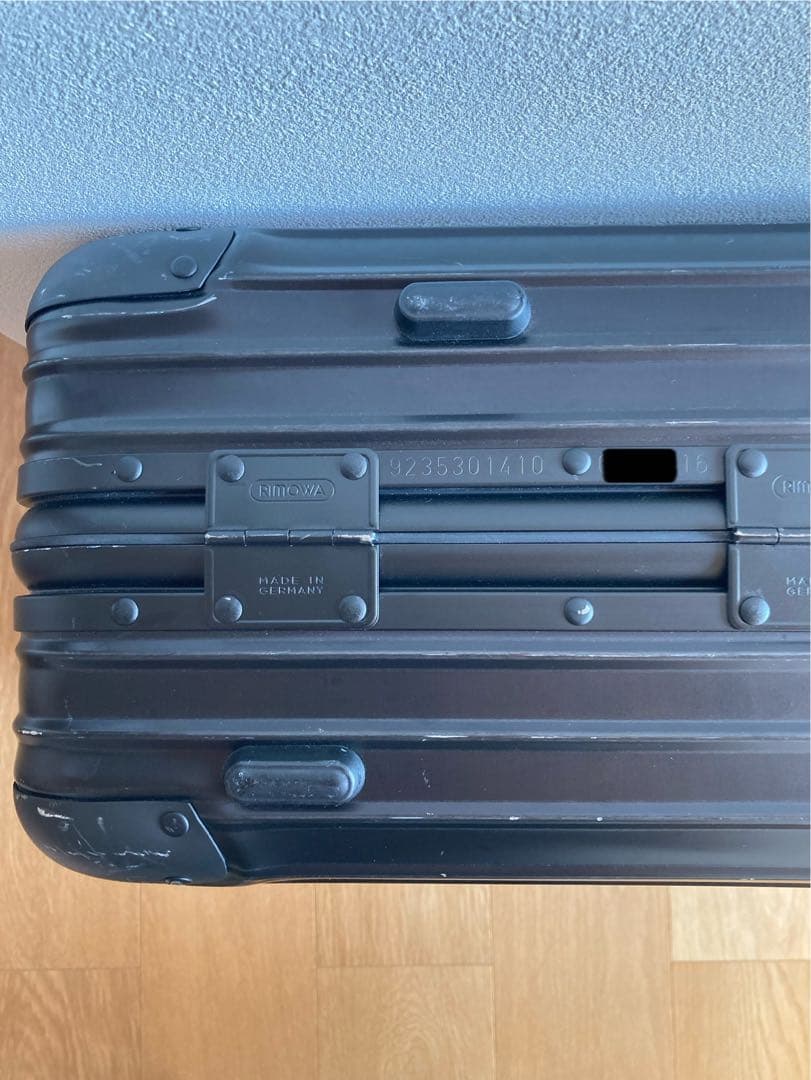 【わたる】リモワ トパーズ ステルス キャビン マルチホイール 34L