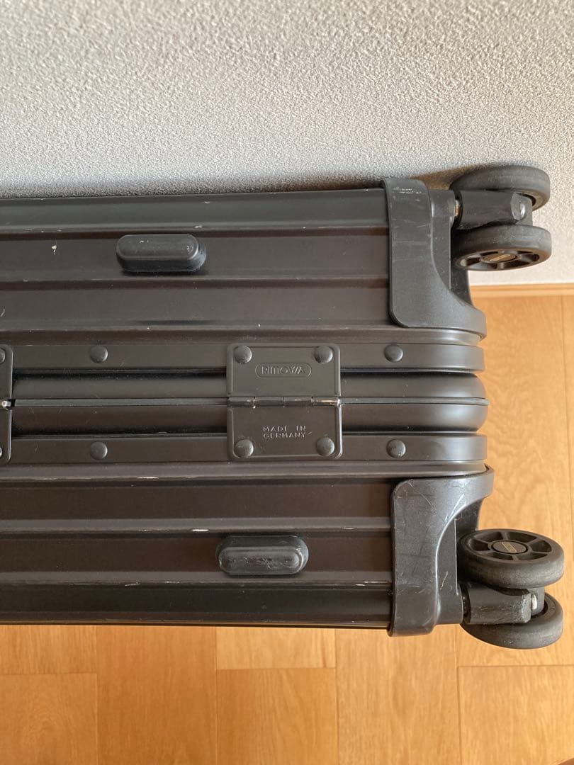 【わたる】リモワ トパーズ ステルス キャビン マルチホイール 34L