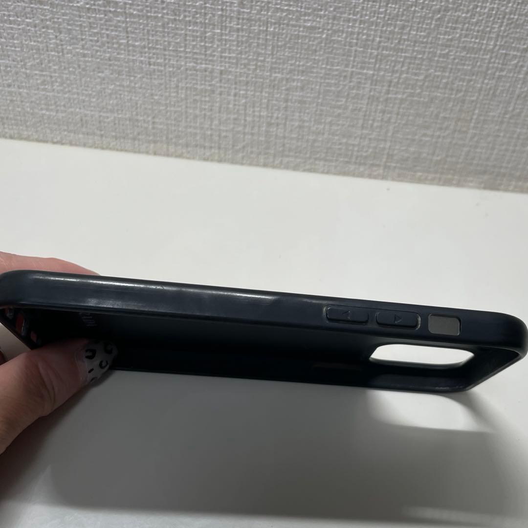 PRADA iPhoneケース　iPhone12で使用