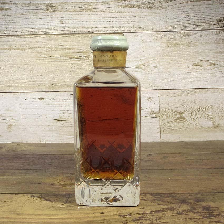 【q-122s/kｍ】未開栓　サントリー　ウイスキー　インペリアル　600ml