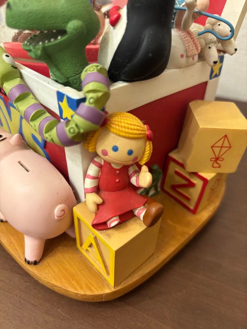 【TOY☆STORY】トイストーリー・おもちゃ箱スノードームオルゴール♪