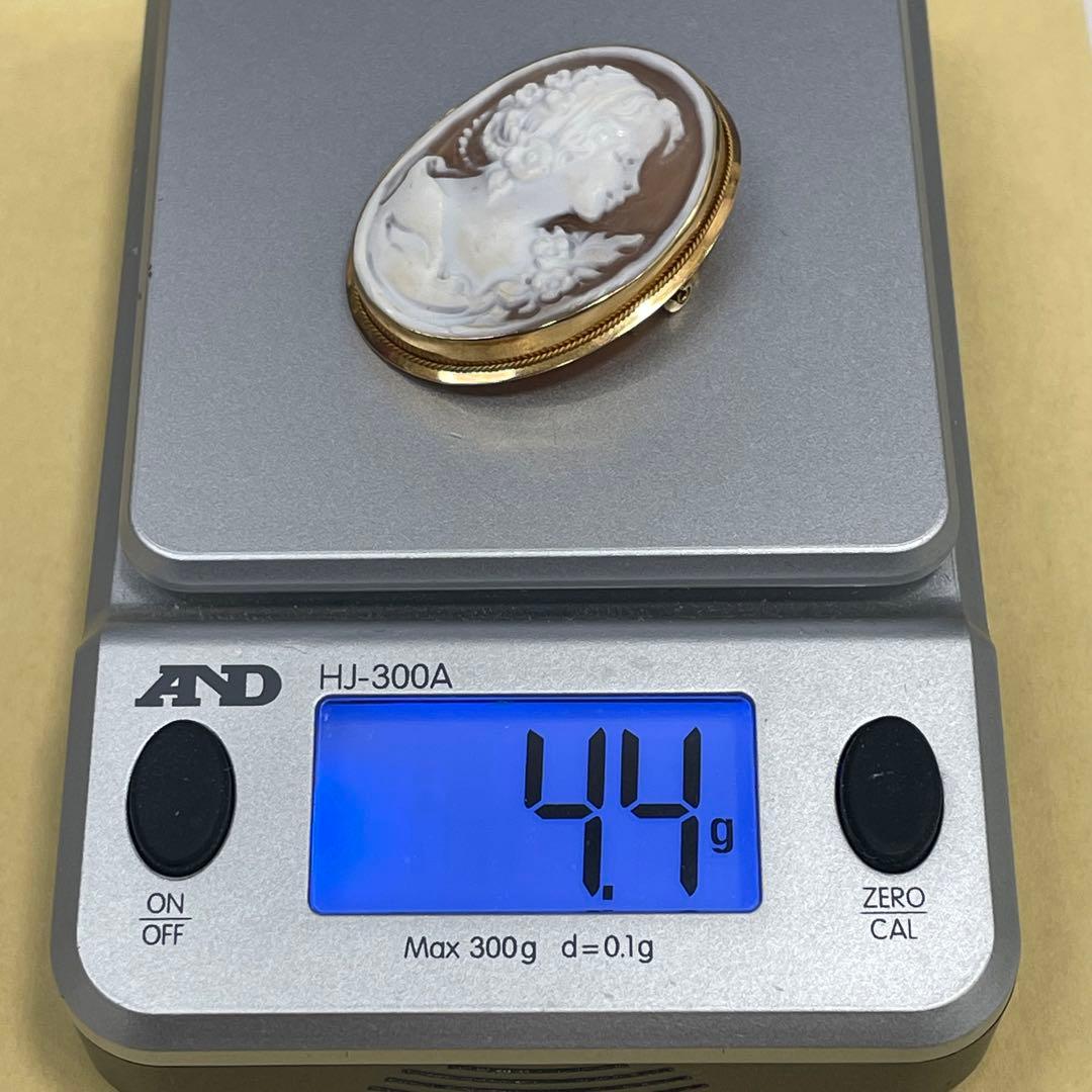 フ*ク様 カメオ女性ブローチ 750刻印