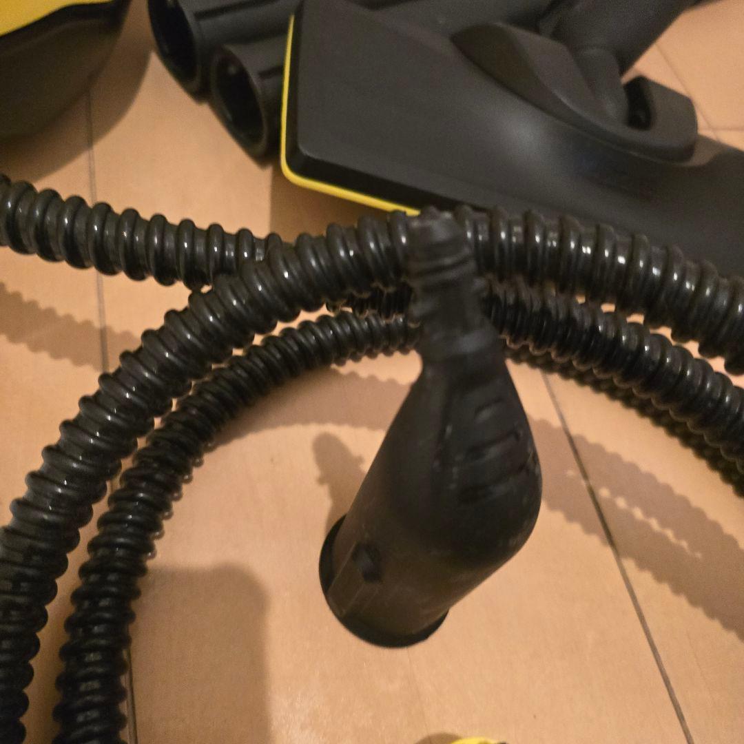 ケルヒャー SC 3 EasyFix美品オマケ付きです。