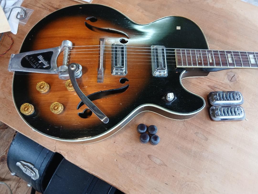 エレキギター サンバースト ハムバッカー
