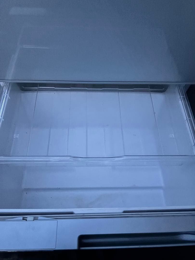 【宮城発】引取限定 近隣配達可能 HITACHI 冷蔵庫 R-C5700