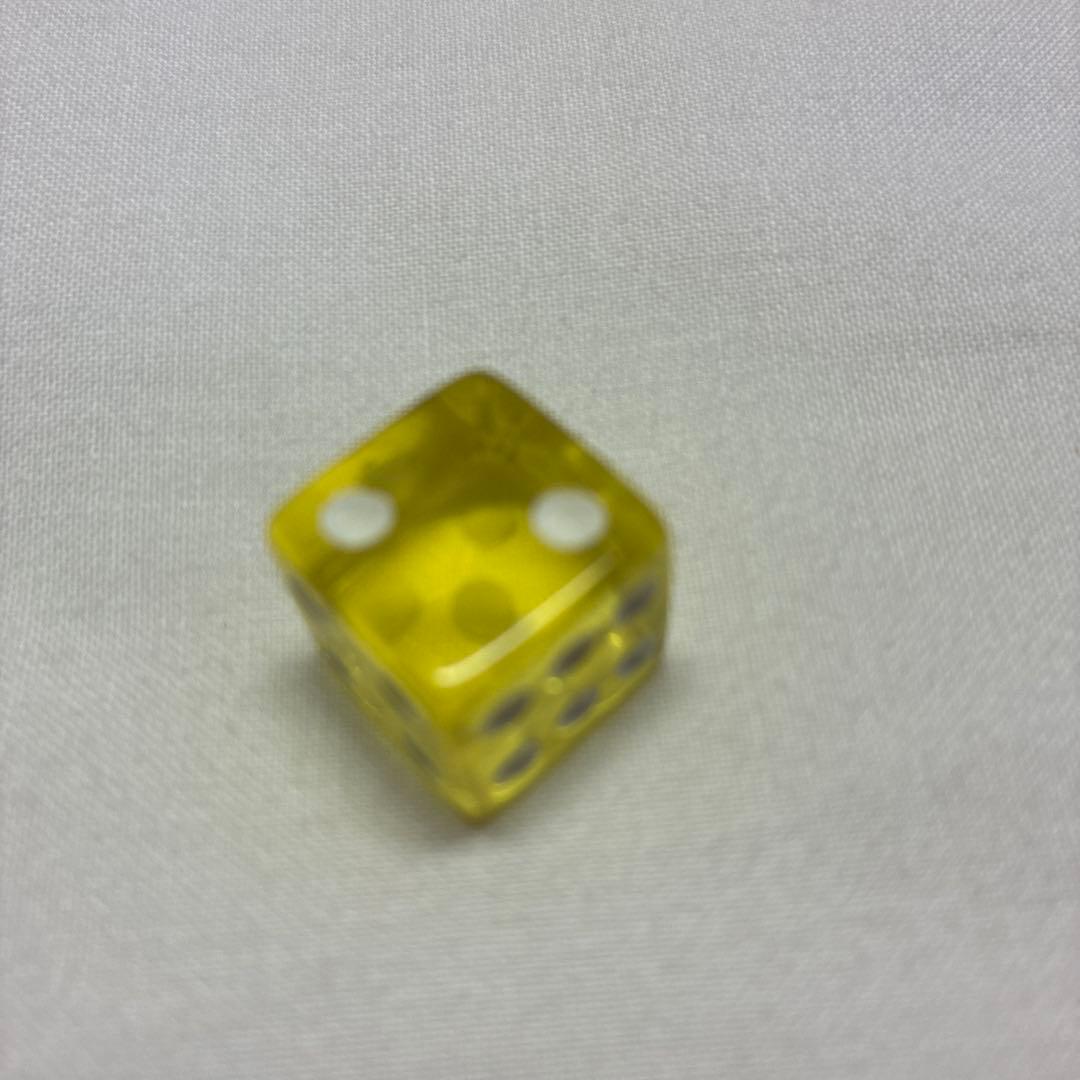 イエローサイコロ