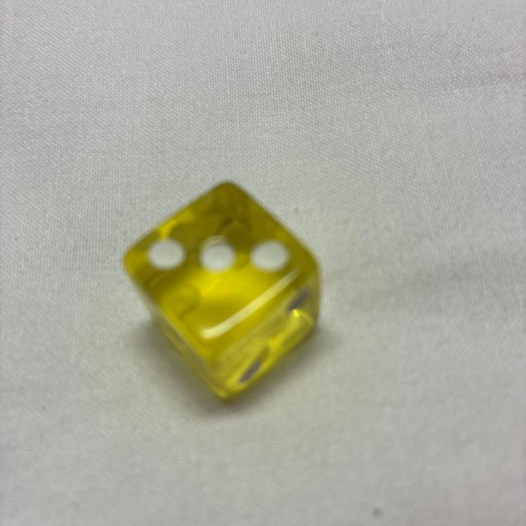 イエローサイコロ