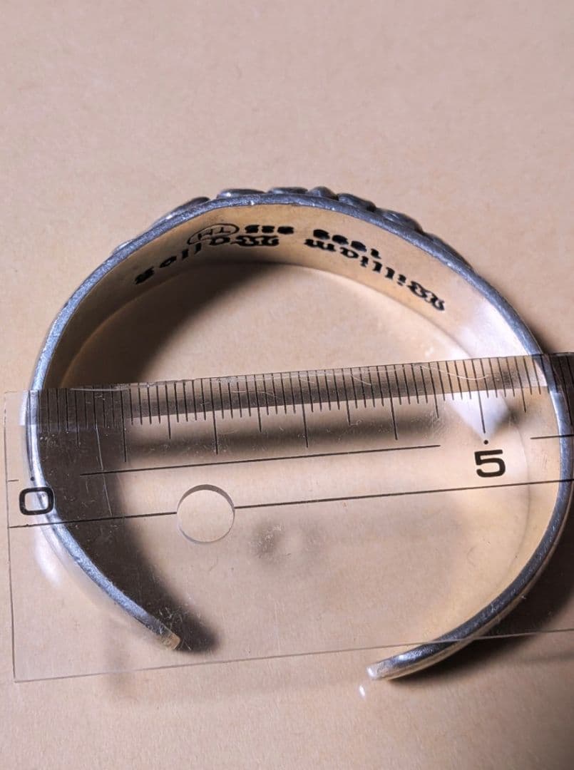 William Walles シルバーバングル