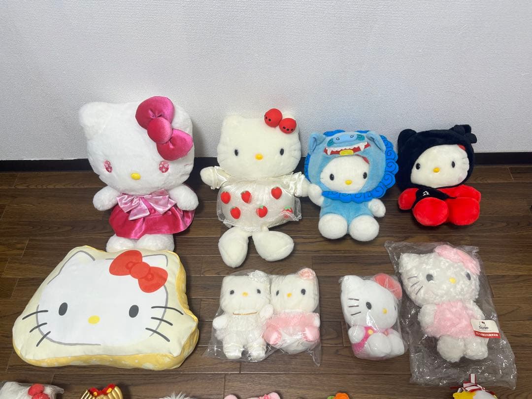 レア　希少 中古 レトロ　サンリオ　ハローキティ　ぬいぐるみ　29点　まとめ売り