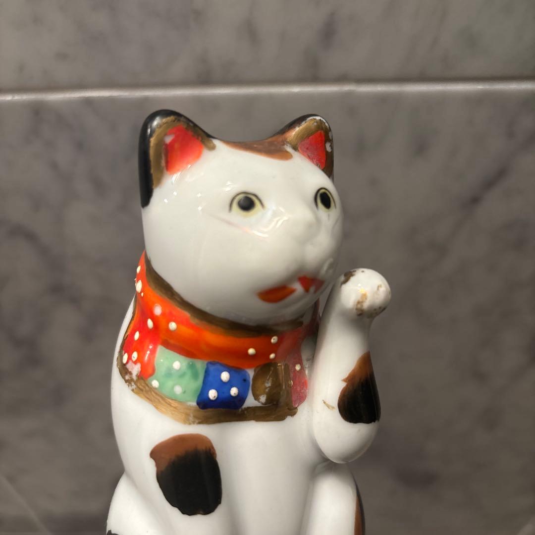 江戸時代後期　神秘的な瞳でとても雰囲気のあるお金や良き人を招く招き猫