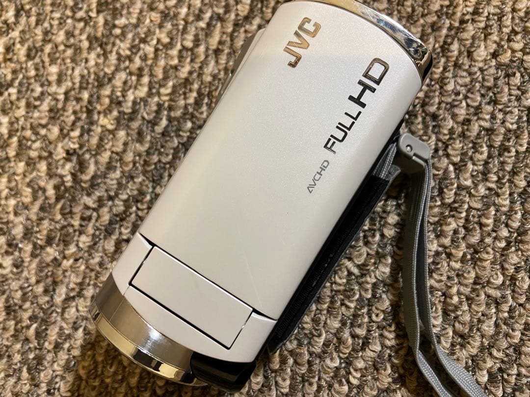 エブリオGZ-E770 ビデオカメラ/BDライター/三脚セット