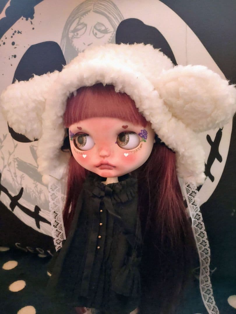 カスタムアイシードール新年特別可動ボディ＆キャットフェイスアウトフィット付き