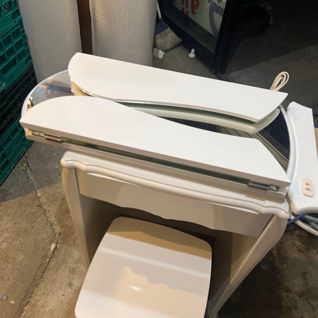 ⭐︎ニトリ⭐︎最終値下げ/三面鏡ドレッサー/オシャレでかわいい/ホワイト/美品