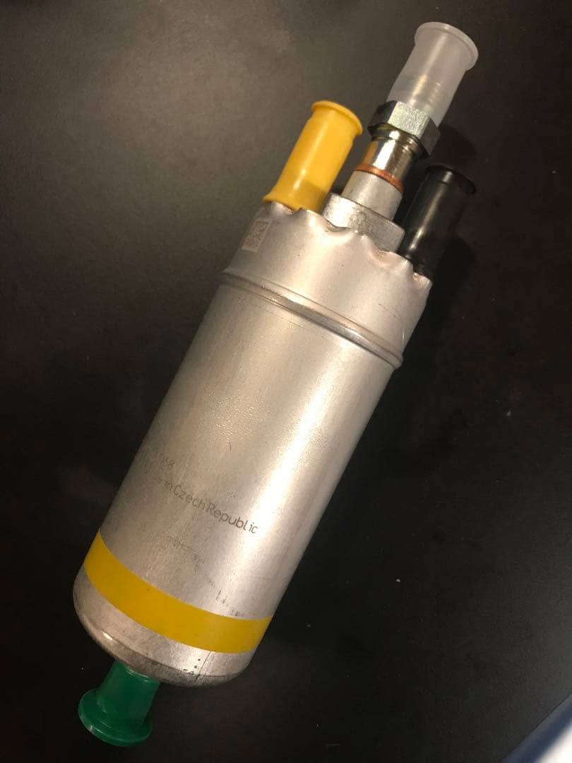 再値下げ❣️volvo240 燃料ポンプとフィルターのセット