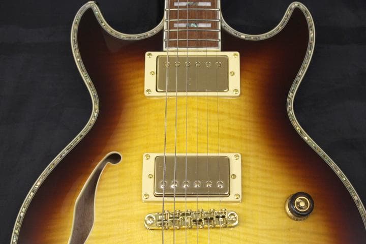 Ibanez(アイバニーズ) / AR520HFM-VLS エレキギター