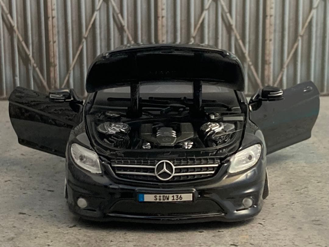 1/24 メルセデスベンツCL63AMG（カスタム品）