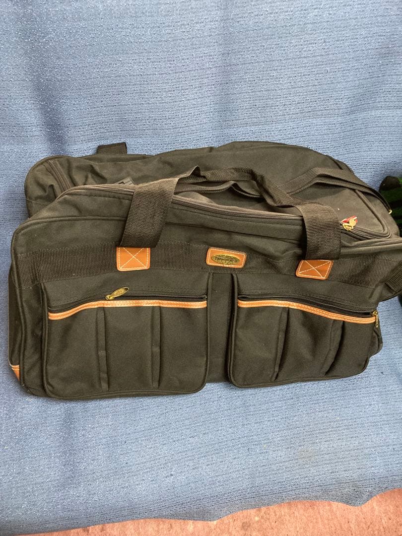 キャリーバック　トランスワールド　旅行　大きい　カバン　黒 耐久性　ビジネス