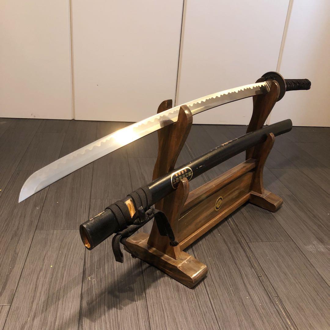 高級模造刀　居合刀　土佐美術刀剣　黒拵え　亜合金刀身　名刀