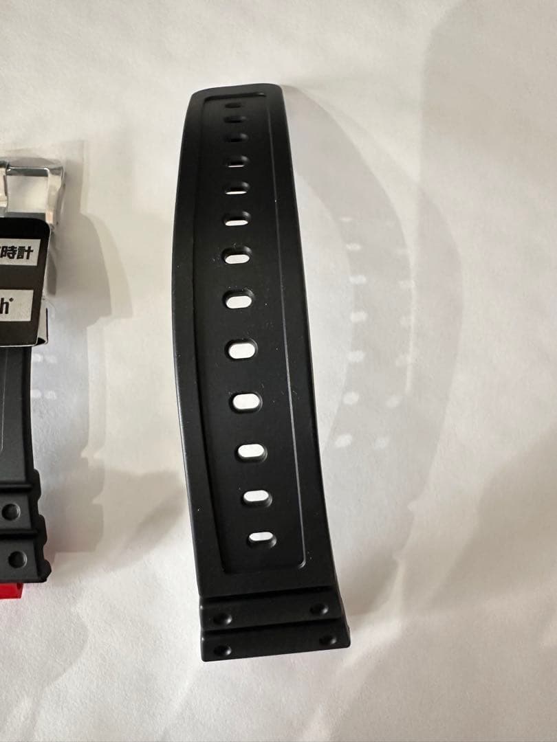 新品G-SHOCK GMW-B5000-1JF純正ウレタンベルト ラバーベルト