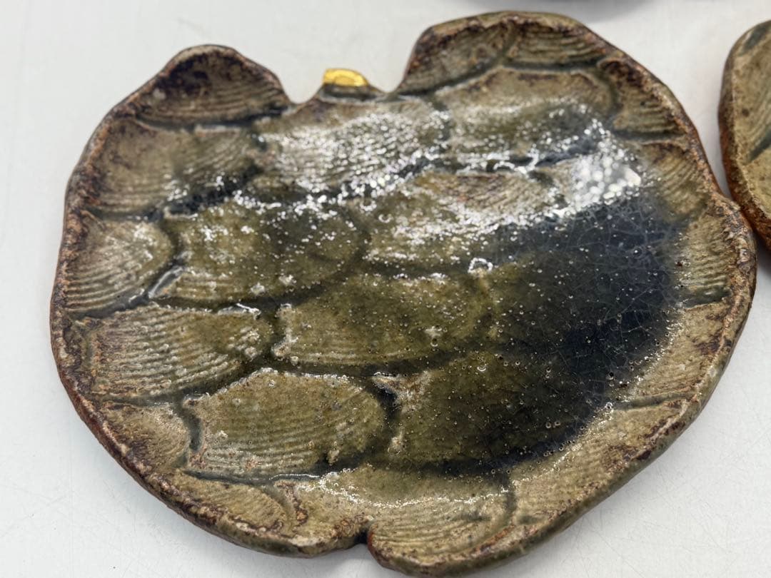 益子焼　坂田甚内作　緑釉蕗葉型皿3点　送料込み250908