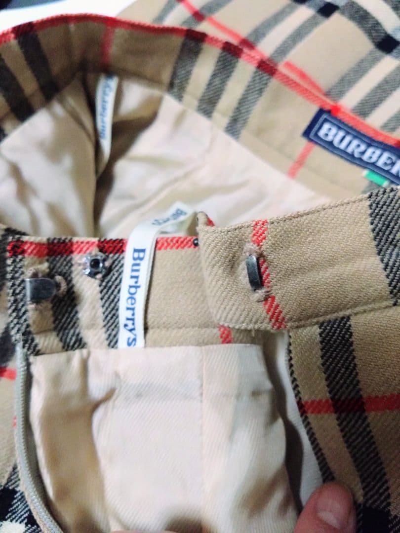 ま*み様 【極美品】バーバリー ノバチェック プリーツスカート ウール 希少 定