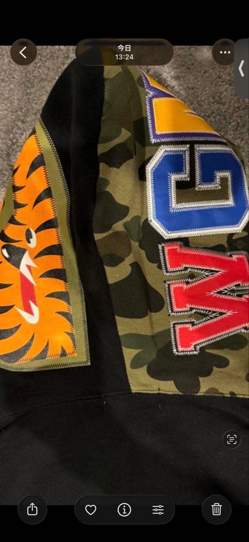 A Bathing Ape sharkパーカー