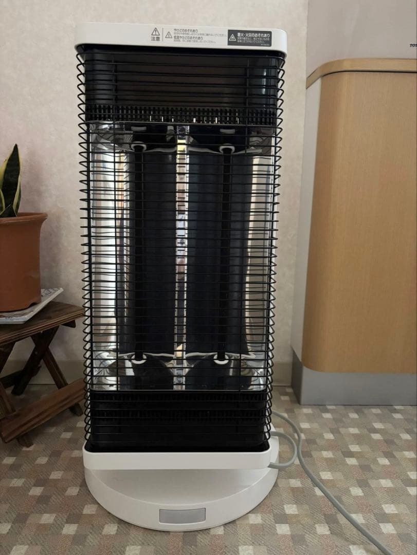 ダイキン 遠赤外線暖房機 セラムヒート 2022年モデル 節電 マットホワイト