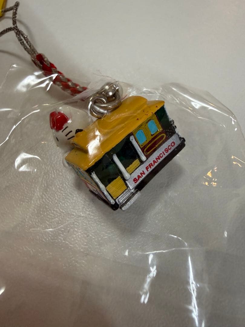 ご当地キティ　サンフランシスコ 根付