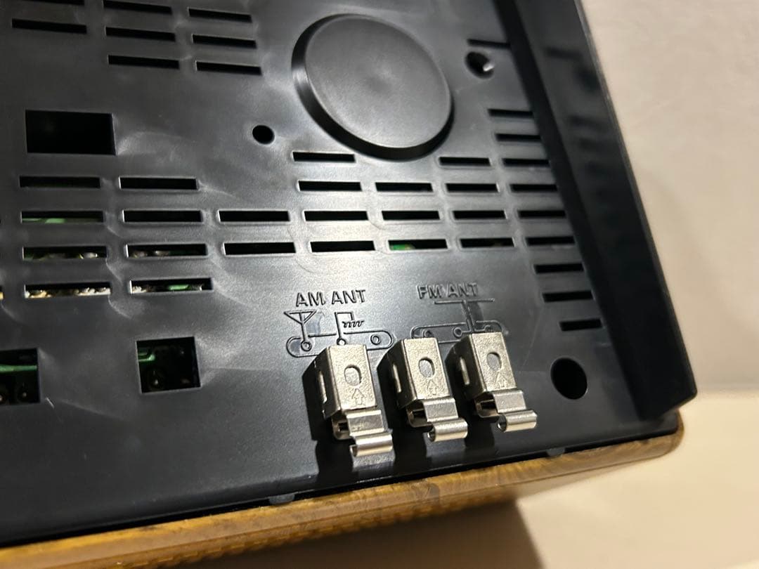 NationalPanasonic ラジオ付きデジタル時計　RC-85