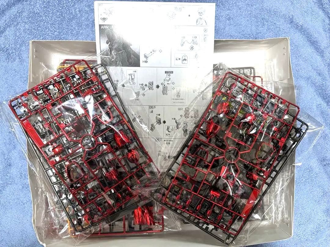 未組立 海外版 RG 1/144 MSN-04 SAZABI コアメッキ