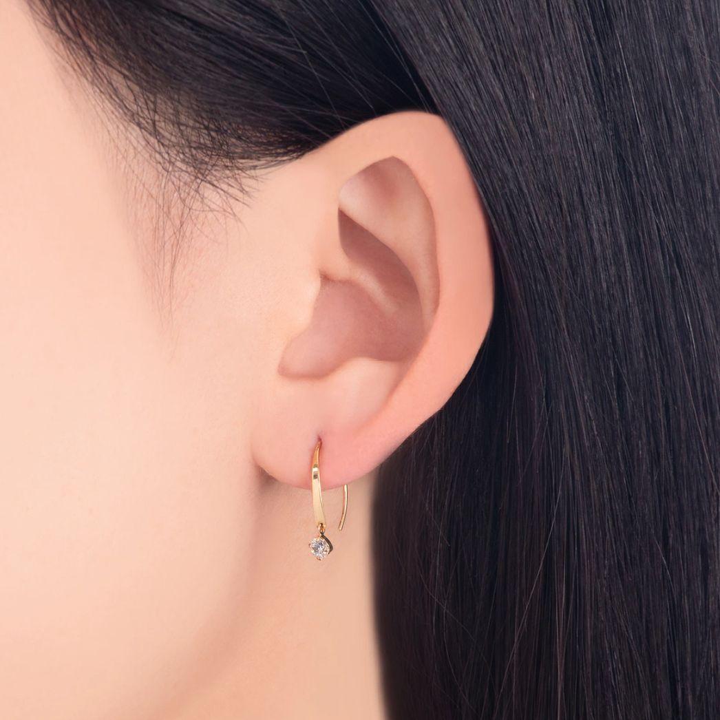 ツツミ K18 イエローゴールド ドロップピアス　フックピアス