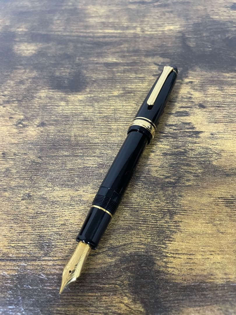 未使用　旧型ニブ　プロフィット21 セーラー　万年筆　21k 字幅M