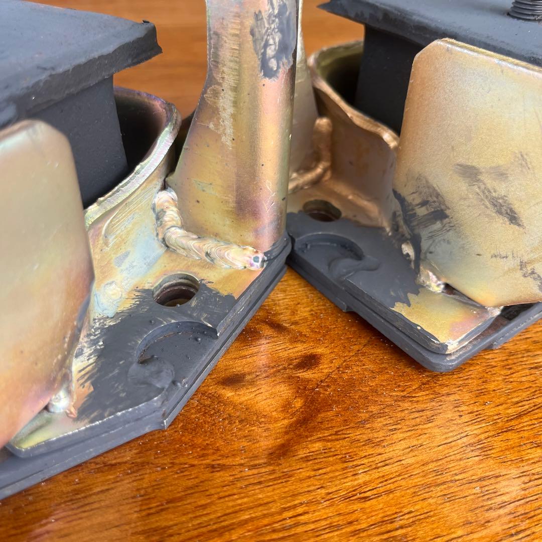 CMC純正エンジンマウント デリカスターワゴン P25 P35 スターワゴン