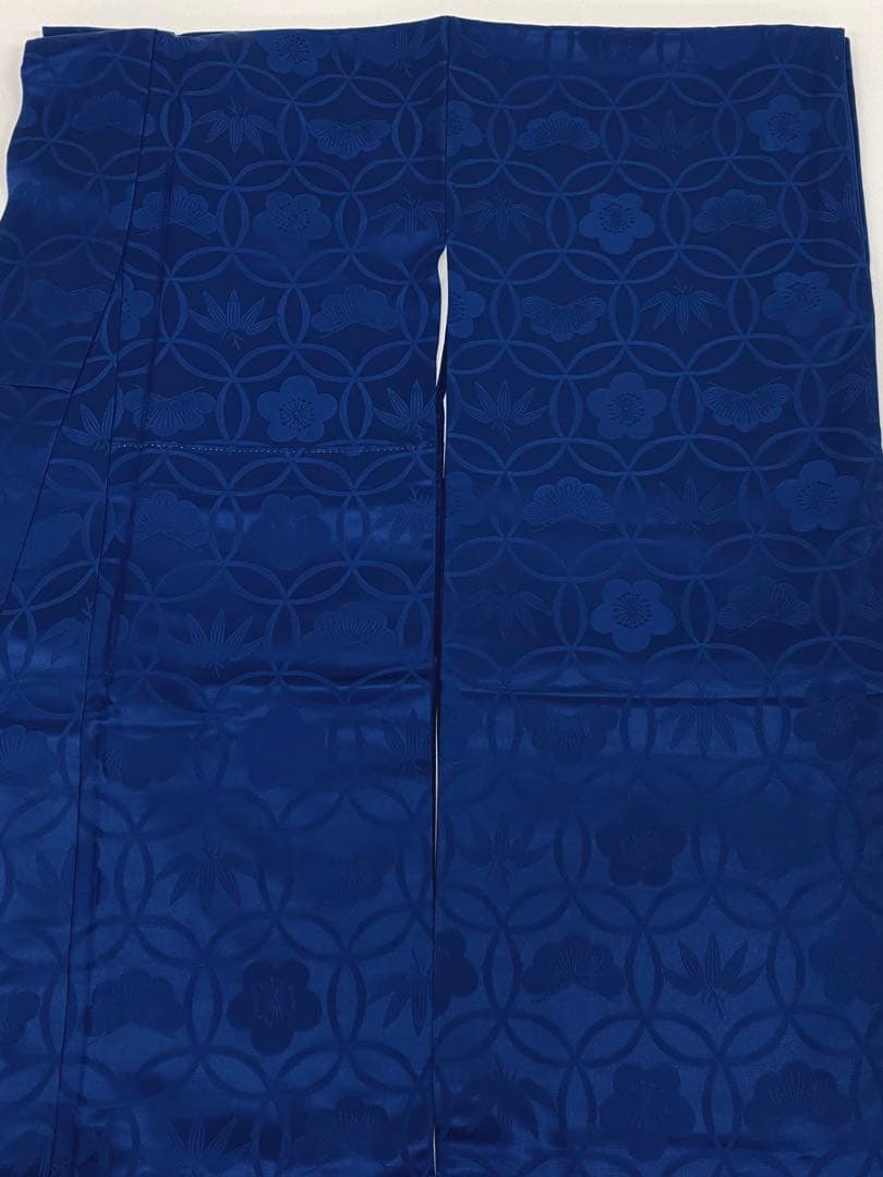 無地振袖 七宝つなぎ 紋意匠 シンプル 青系 身丈167cm 撥水加工済み