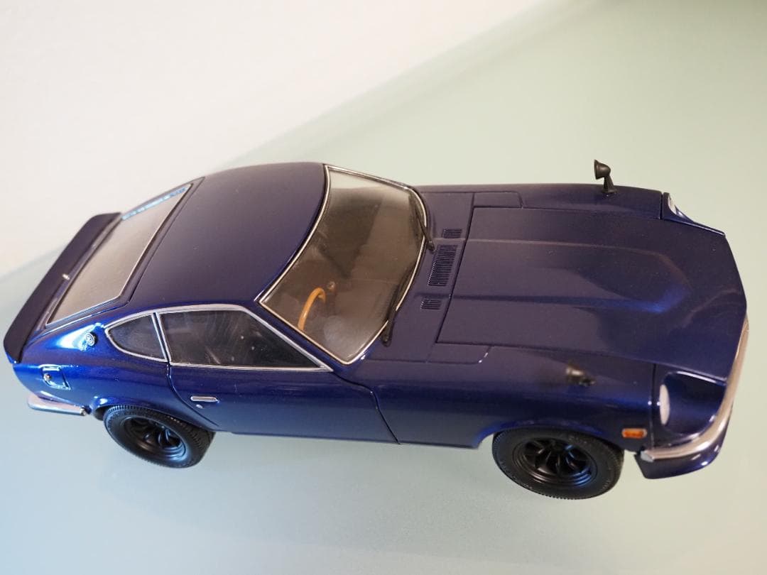 京商 1/18 日産 フェアレディ Z S30 ブルーメタリック 初期版