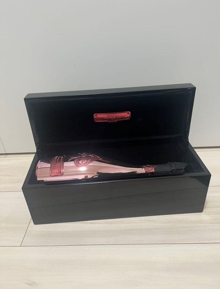 アルマンドロゼ/専用ケース付き