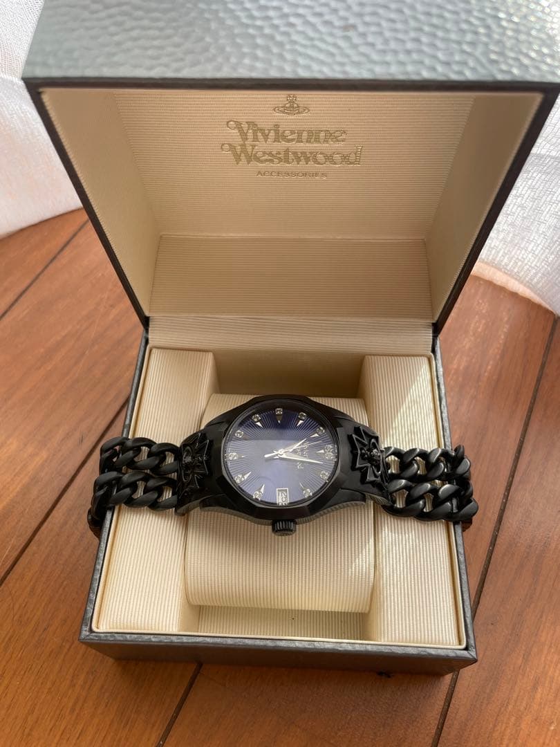 Vivienne Westwood アナログ時計　チェーンマイユ