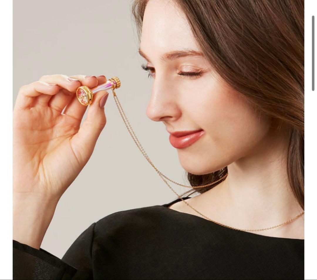 劇場版「美少女戦士セーラームーンEternal」ガラスの万華鏡ペンダント