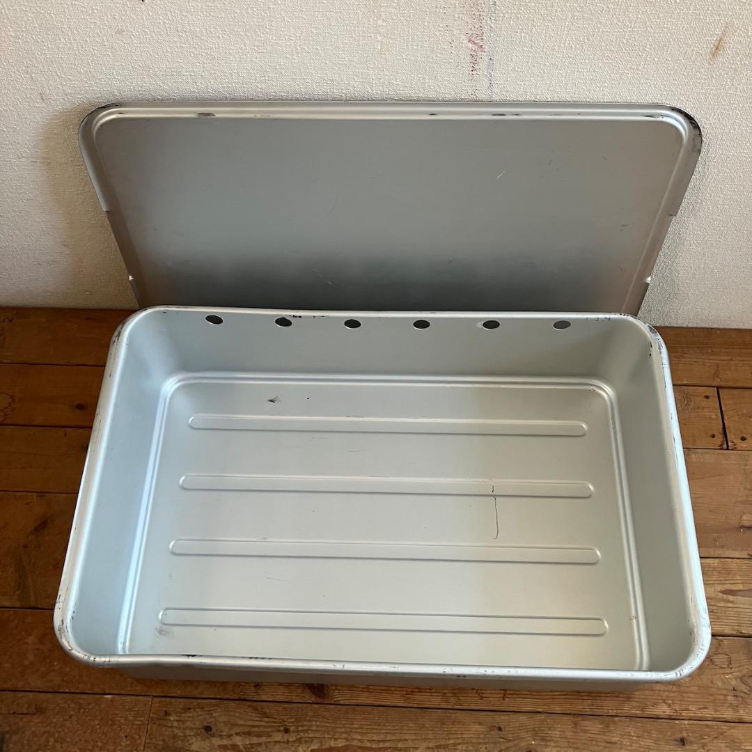 スウェーデン軍 食糧庫 フード コンテナ ミリタリー アルミ パン 店舗什器