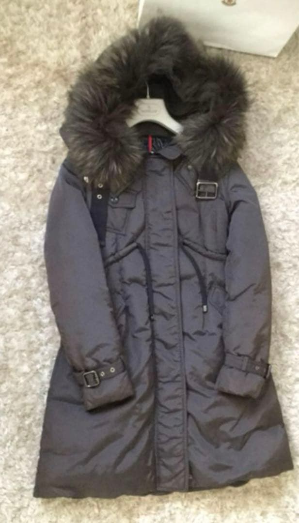 美品 入手困難モンクレール PHALANGEREファーフード付きダウンコート