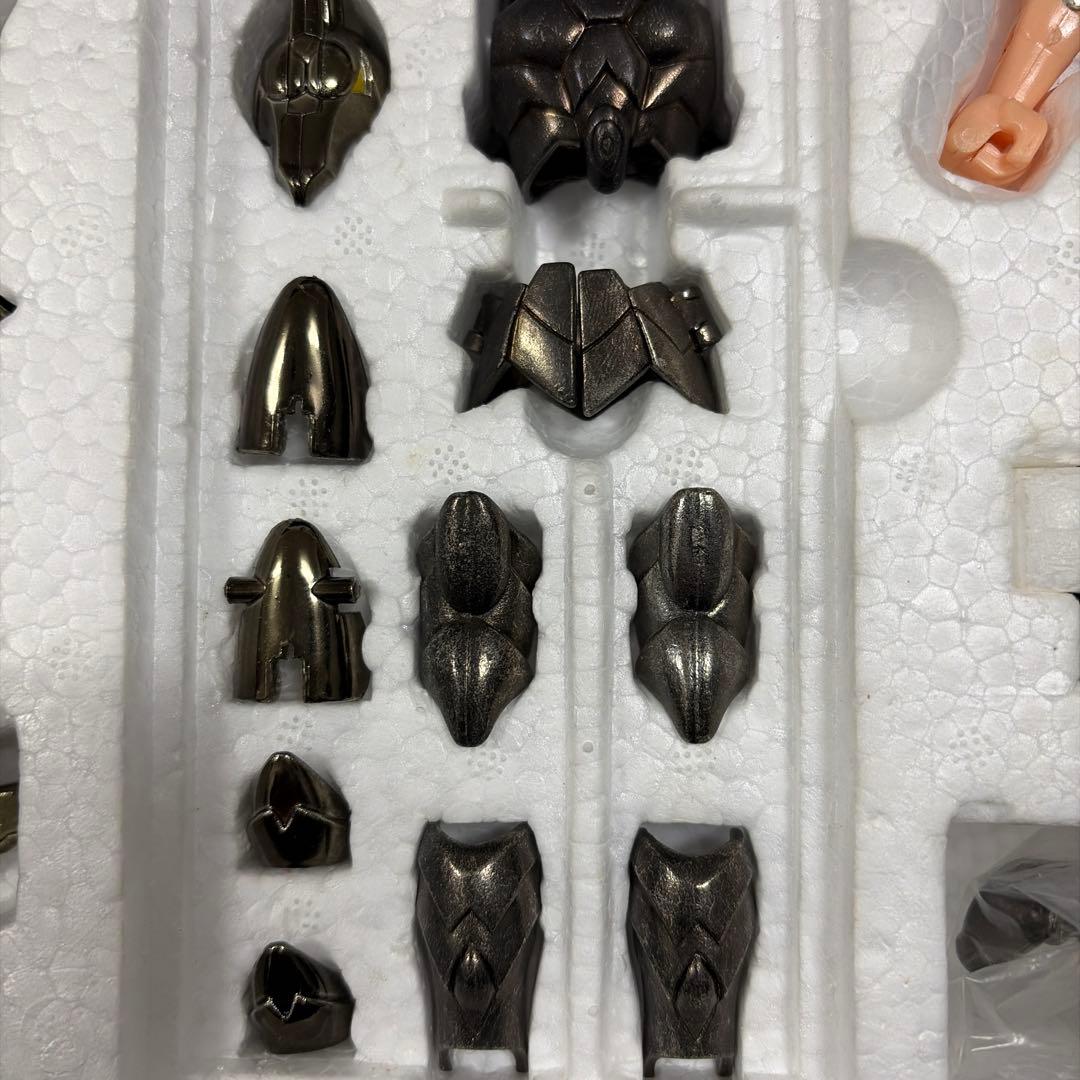 聖闘士星矢　アルファローブ　フィギュア