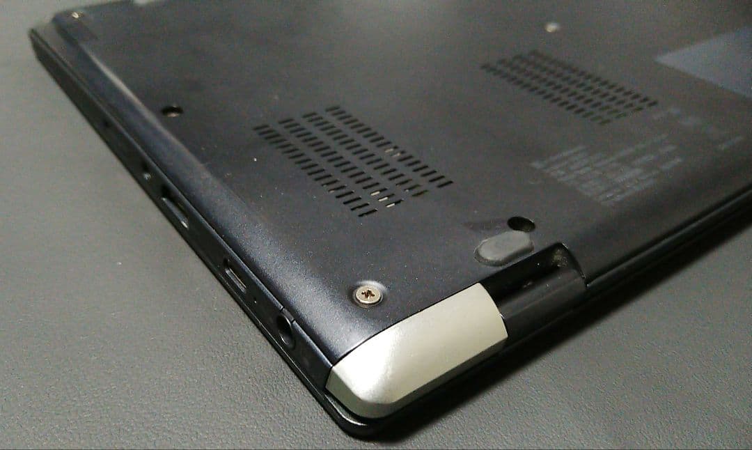 【ジャンク品】 第10世代Core i7 Dynabook G83/FP