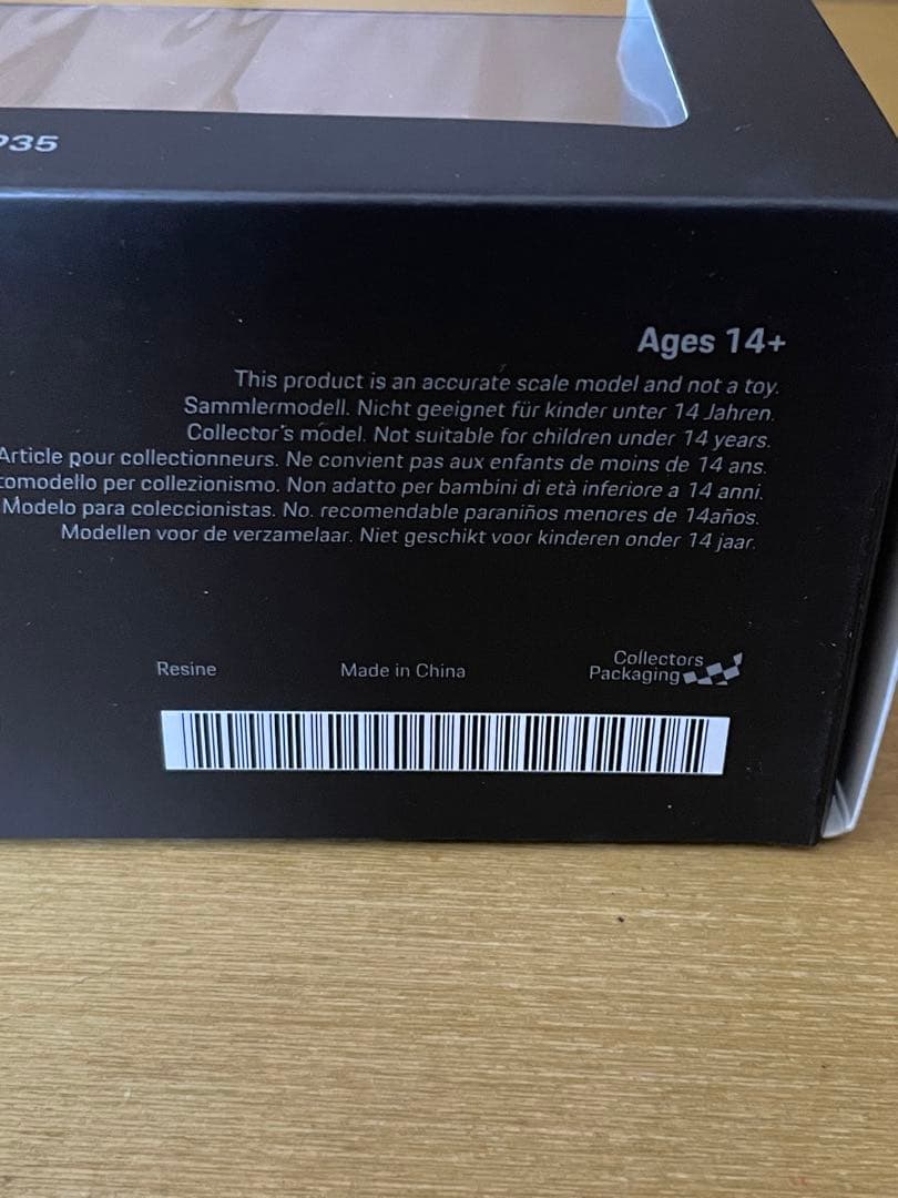 ミニカー Porsche 935 Spark Model